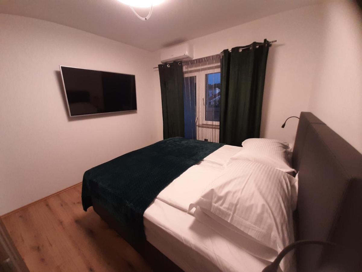 Apartman Mate Lopar Exterior foto